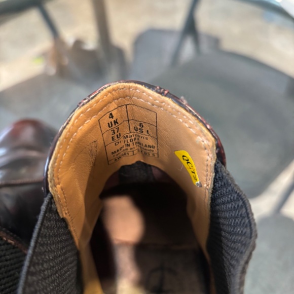 Women Dr. Martens boots US 6 - Picture 5 of 6